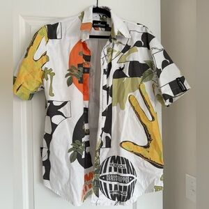 Ritmika Graphic Button-Up Shirt – Modern Statement Design